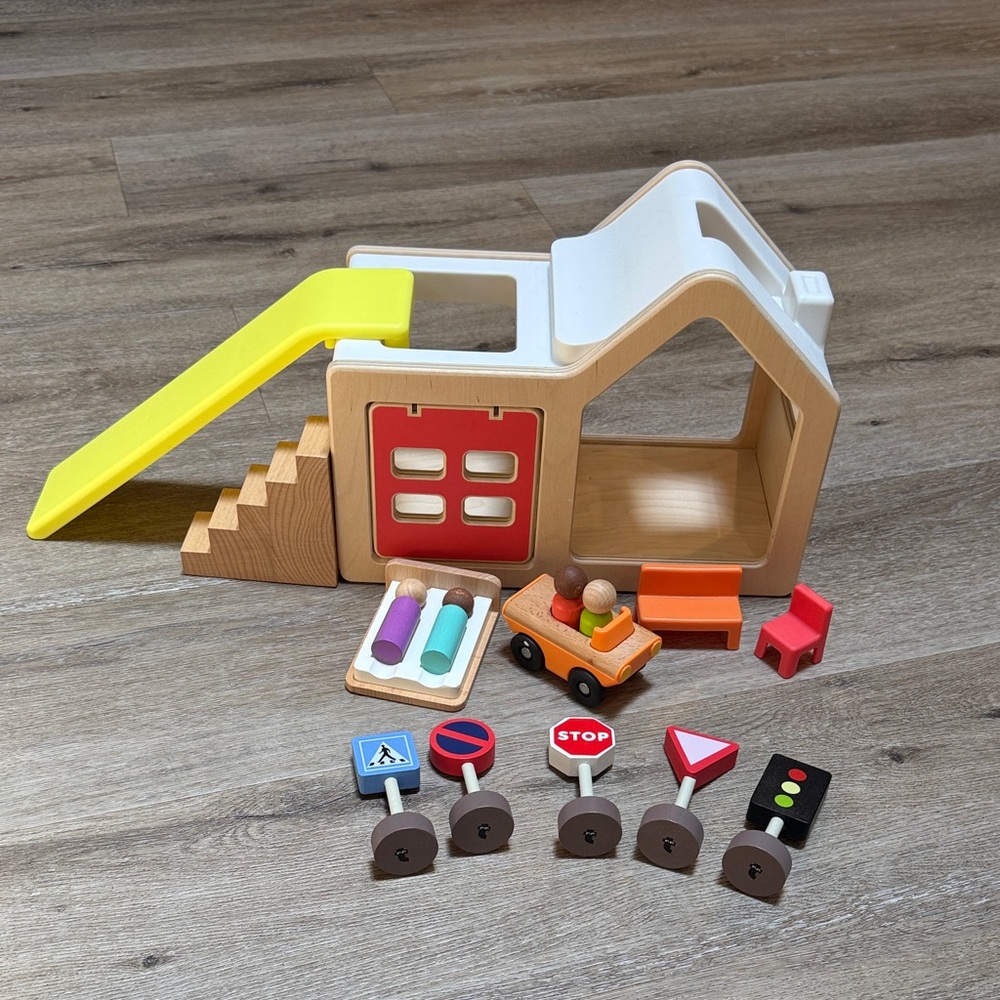 Lovevery House